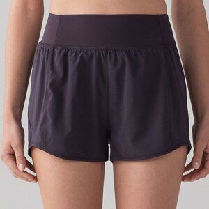 Lululemon Lean In Short 2" - 6 Boysenberry